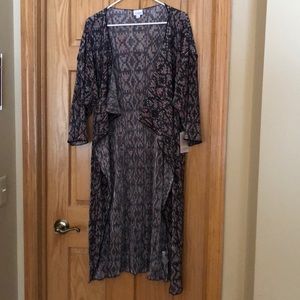 New with tags LuLaRoe medium Shirley